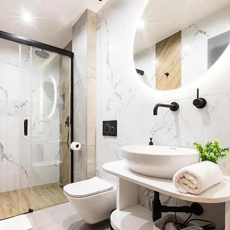 Antalovka & アパート *